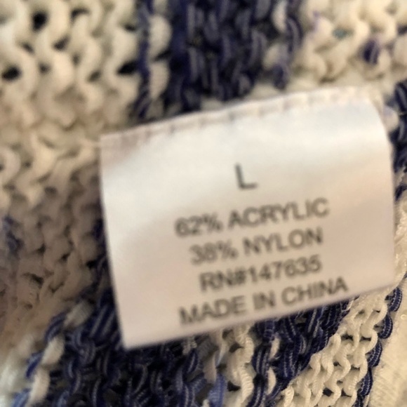 ROMEO + JULIET Couture Striped Crop Sweater - Picture 6 of 6